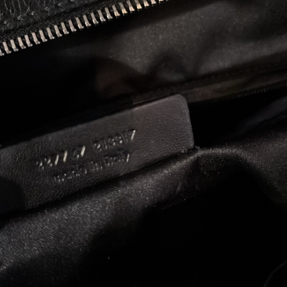 ❤️ Yves Saint Laurent Classy Discontinued Large Leather Black Bag - Picture 9 of 14